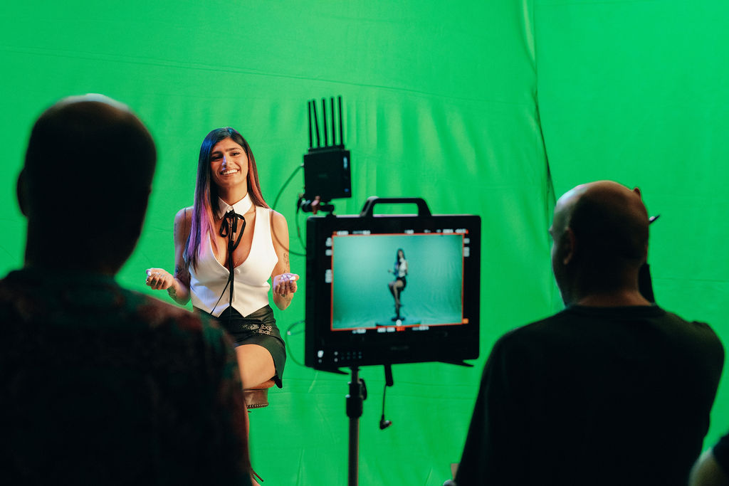 BTS: team wrap photo